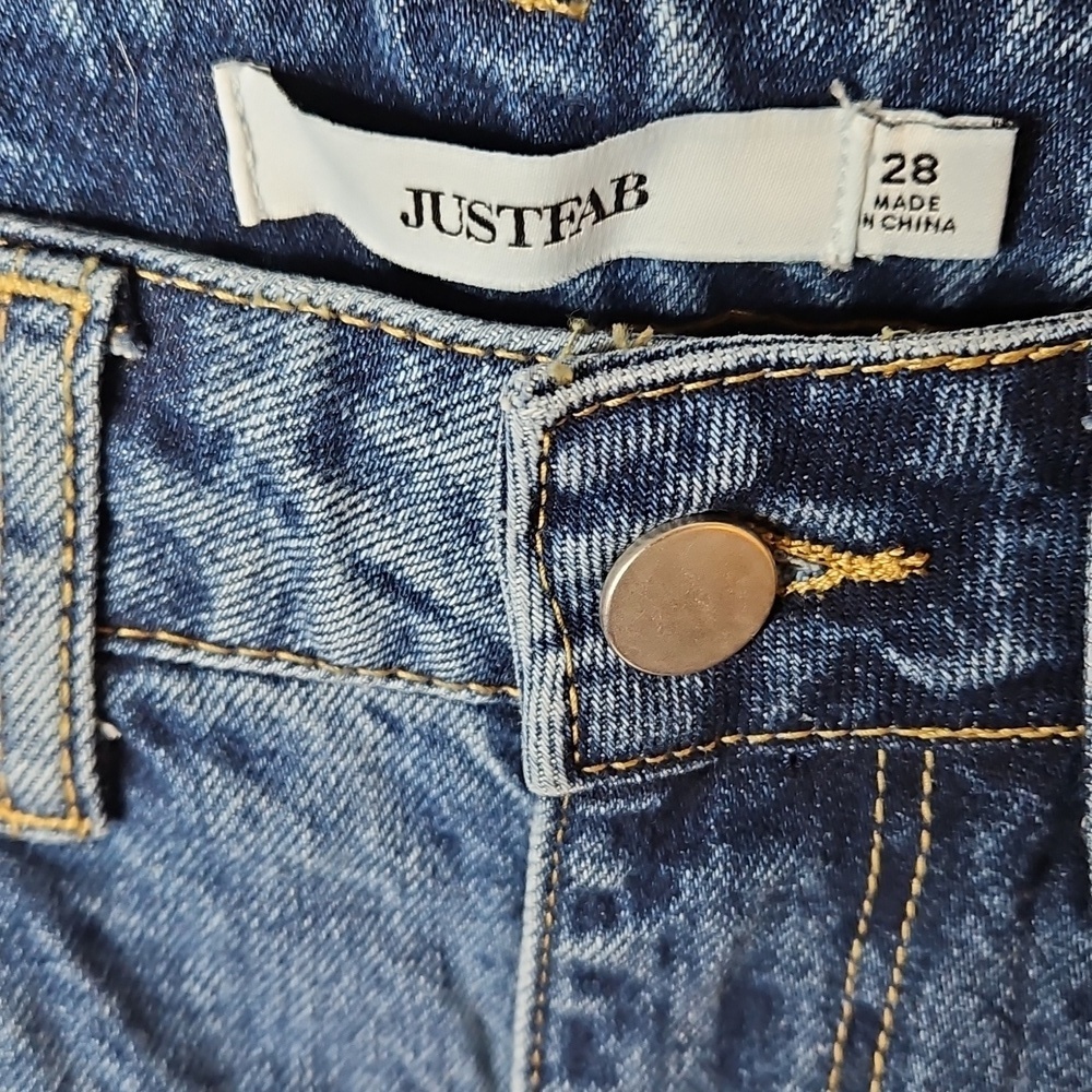 JustFab High Rise Skinny Raw Hem Women's Jeans NWT Size 28 - Picture 2 of 5